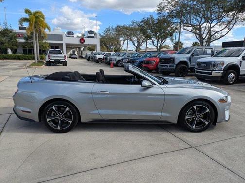 2023 Ford Mustang EcoBoost