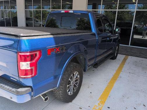 LIGHTNING BLUE 2018 Ford F-150 XLT
