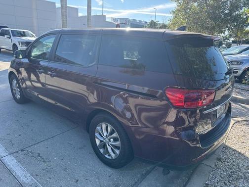 2020 Kia Sedona LX