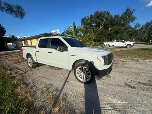 2023 Ford F-150 Lightning Pro