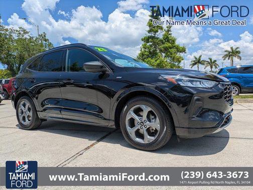AGATE BLACK METALLIC 2023 Ford Escape ST-Line