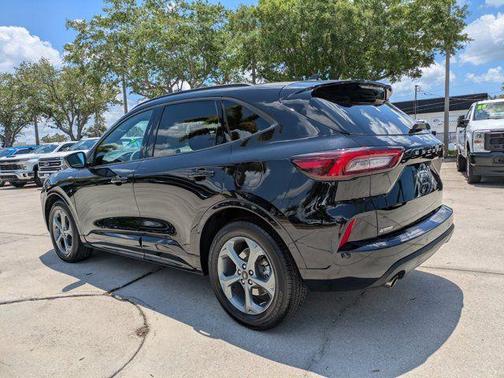 AGATE BLACK METALLIC 2023 Ford Escape ST-Line