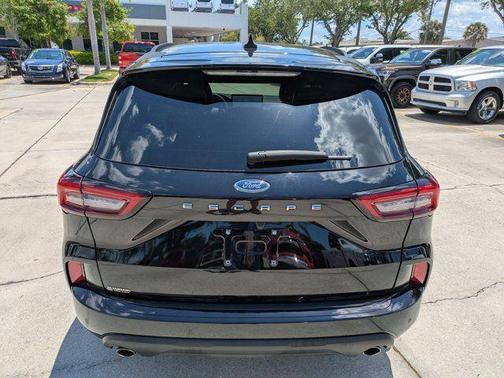 AGATE BLACK METALLIC 2023 Ford Escape ST-Line