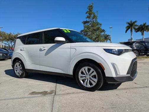 2023 Kia Soul LX
