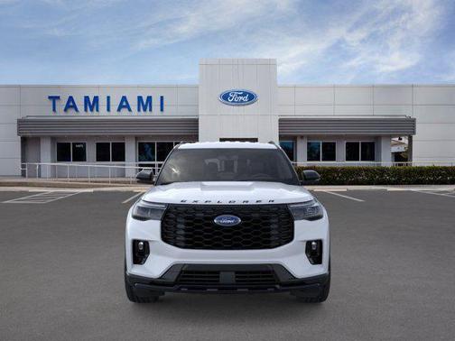 Space White Metallic 2026 Ford Explorer ST-Line