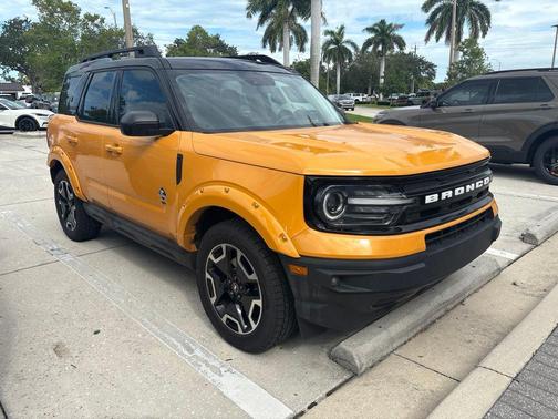 Cyber Orange Metallic Tricoat 2022 Ford Bronco Sport Outer Banks
