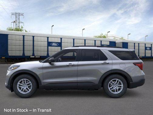 CARBONIZED GRAY METALLIC 2026 Ford Explorer Active