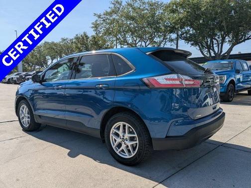 2021 Ford Edge SE