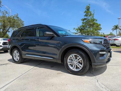 2024 Ford Explorer XLT