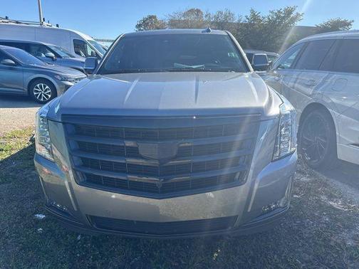 2020 Cadillac Escalade Luxury