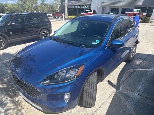 2022 Ford Escape Titanium