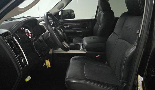 2018 RAM 3500 Laramie Crew Cab 4x4 6'4' Box