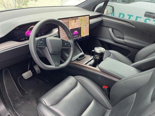 2023 Tesla Model X Standard Range
