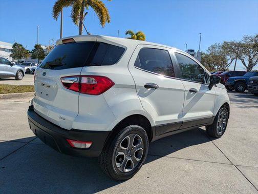2022 Ford EcoSport S