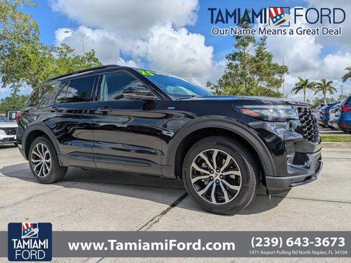 AGATE BLACK METALLIC 2025 Ford Explorer ST-Line