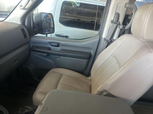 2018 Nissan NV Passenger NV3500 HD SL V8