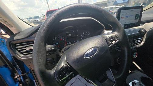 Velocity Blue Metallic 2021 Ford Escape SE