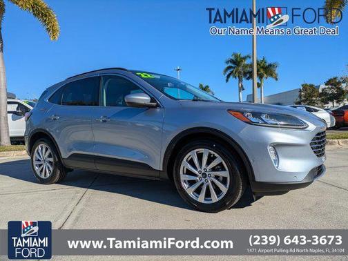 2022 Ford Escape Titanium