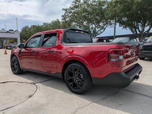 RUBY RED METALLIC TINTED CC 2025 Ford Maverick XLT