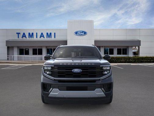 AGATE BLACK METALLIC 2026 Ford Expedition Platinum