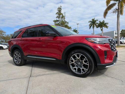2025 Ford Explorer Platinum