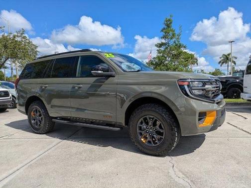 2025 Ford Expedition Tremor