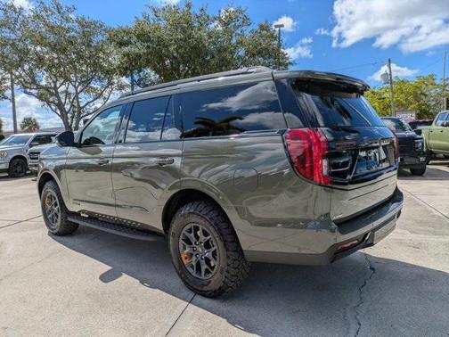 2025 Ford Expedition Tremor