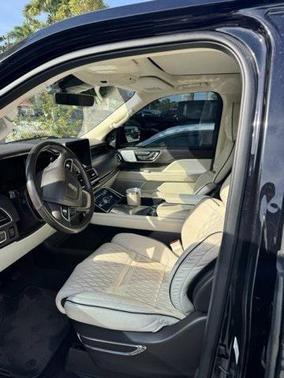 2019 Lincoln Navigator Black Label