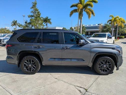 2024 Toyota Sequoia Platinum