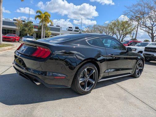 2020 Ford Mustang EcoBoost
