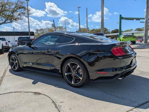 2020 Ford Mustang EcoBoost