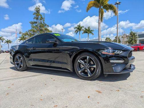 2020 Ford Mustang EcoBoost