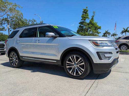INGOT SILVER METALLIC 2017 Ford Explorer Platinum