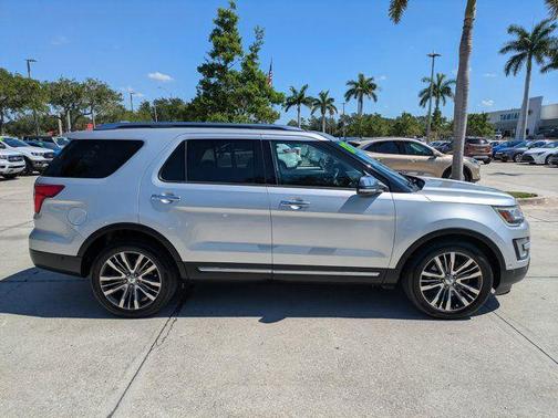 INGOT SILVER METALLIC 2017 Ford Explorer Platinum