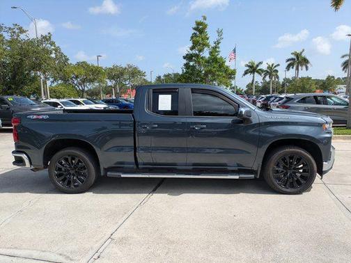 Shadow Gray Metallic 2019 Chevrolet Silverado 1500 LT
