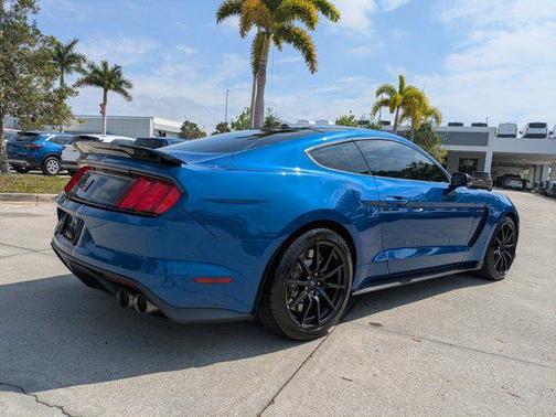 2018 Ford Shelby GT350 Base