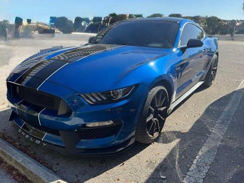 2018 Ford Shelby GT350 Base