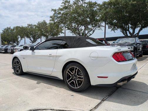 OXFORD WHITE 2020 Ford Mustang GT Premium