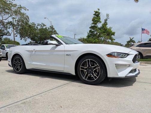 OXFORD WHITE 2020 Ford Mustang GT Premium