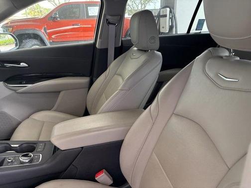 2020 Cadillac XT4 Premium Luxury