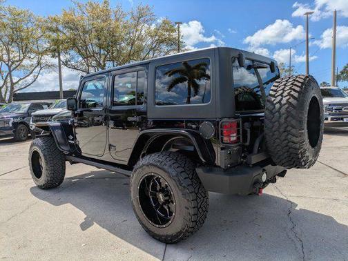 2014 Jeep Wrangler Unlimited Freedom Edition