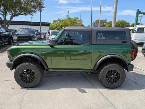 2025 Ford Bronco Base