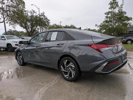 2025 Hyundai ELANTRA Sport