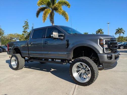 2022 Ford F-350 Lariat