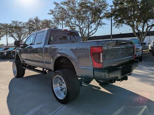 2022 Ford F-350 Lariat