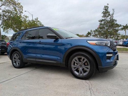 2022 Ford Explorer XLT