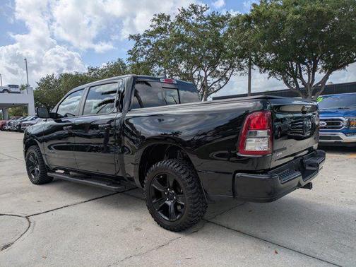 Diamond Black Crystal Pearlcoat 2022 RAM 1500 Big Horn/Lone Star
