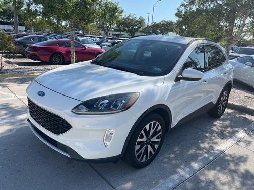 2020 Ford Escape SEL
