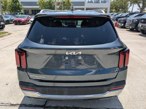 Gravity Grey 2024 Kia Sorento S
