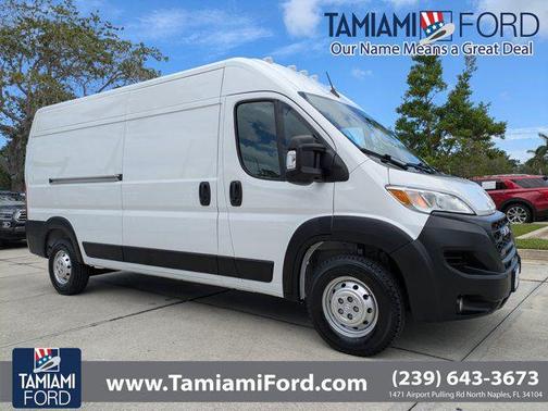 Bright White Clearcoat 2025 RAM ProMaster 2500 Tradesman